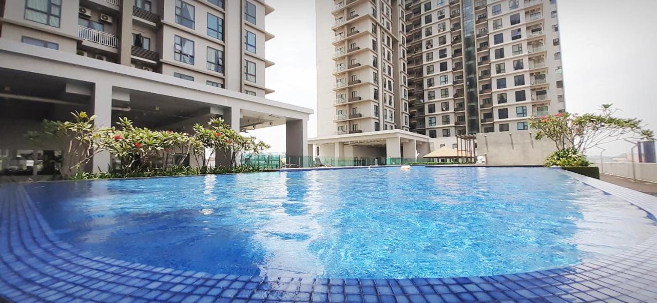 Sunway Paradise Home Staycation Ph2120 Self Check In Out Subang Jaya Exterior photo